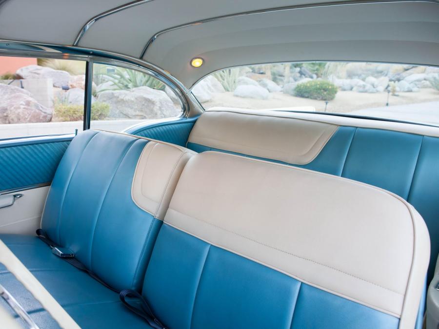 Интерьер Pontiac Star Chief Custom Catalina Coupe (2837SD) 1957 года  (фото 34 из 44)